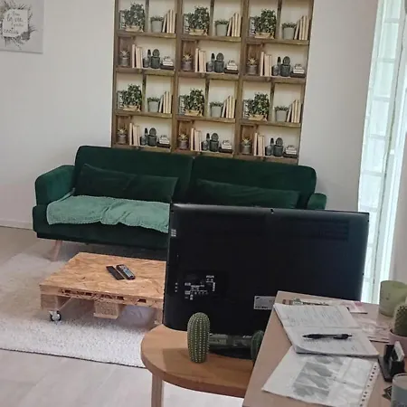 Apartment A La Campagne Pringy (Seine-et-Marne)